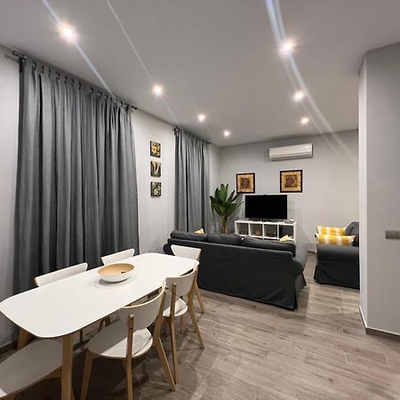 Azahar Macarena Apartment Sevilla Bagian luar foto
